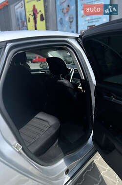 Седан Ford Fusion 2014 в 