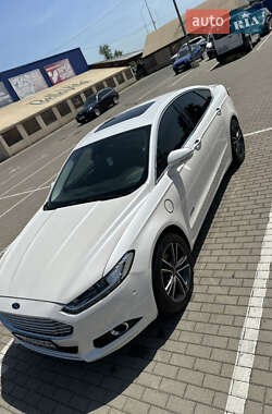Седан Ford Fusion 2013 в Хусте