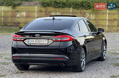 Седан Ford Fusion 2016 в 