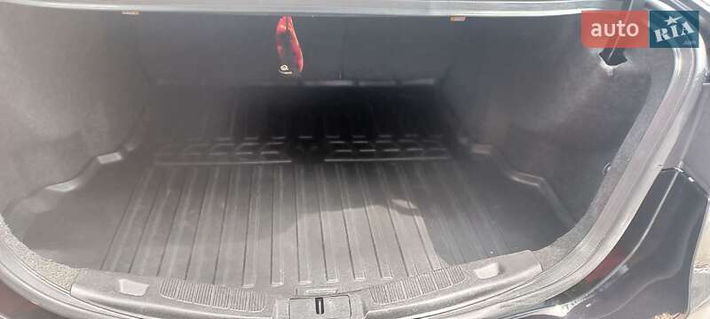 Седан Ford Fusion 2014 в Киеве