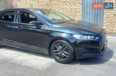 Седан Ford Fusion 2014 в 