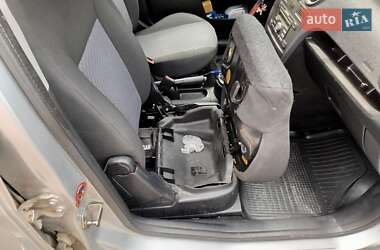 Хэтчбек Ford Fusion 2007 в 
