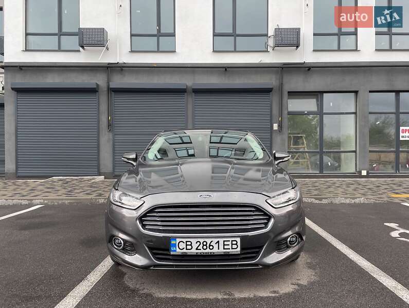 Седан Ford Fusion 2015 в Чернигове