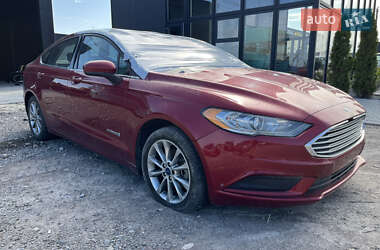 Седан Ford Fusion 2016 в 