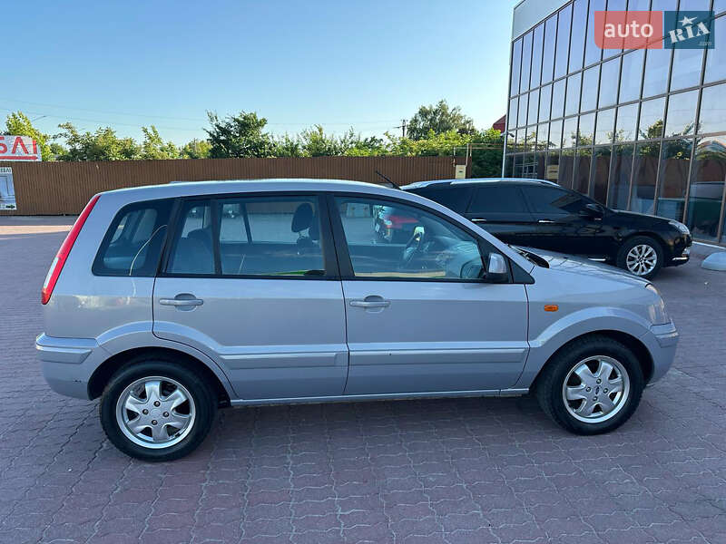 Хэтчбек Ford Fusion 2010 в Виннице