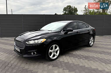 Седан Ford Fusion 2016 в Києві