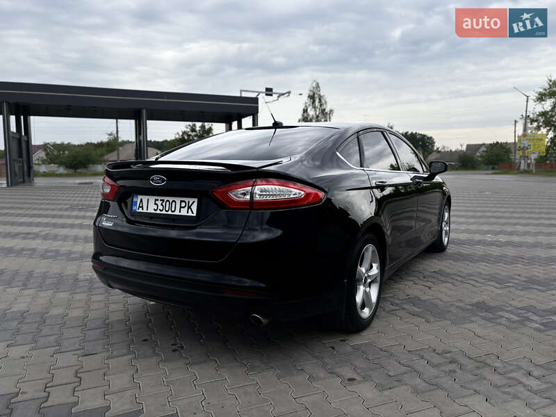 Седан Ford Fusion 2016 в Киеве