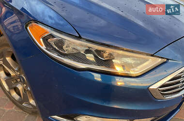 Седан Ford Fusion 2016 в 