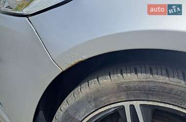 Седан Ford Fusion 2013 в 