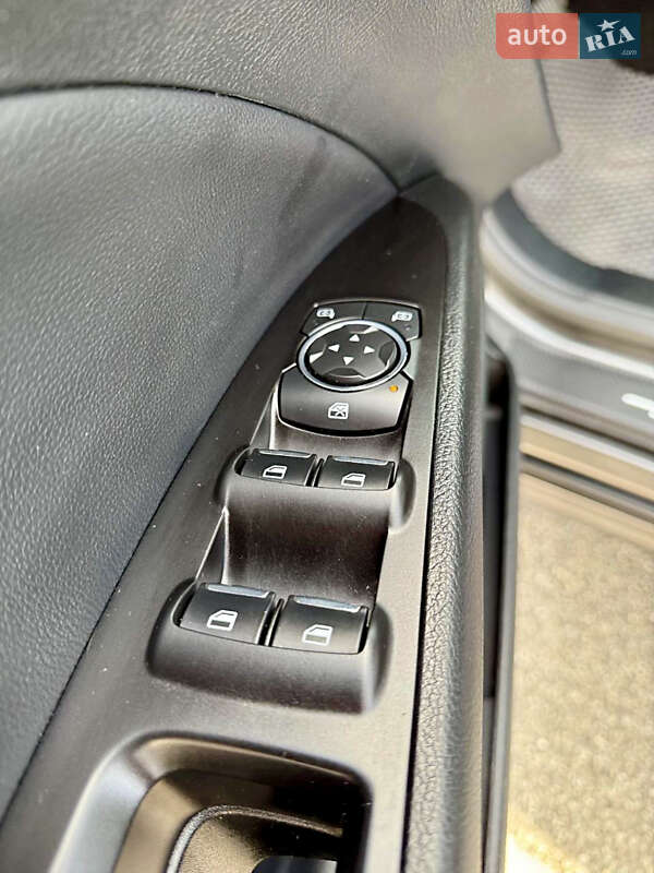 Седан Ford Fusion 2016 в Киеве