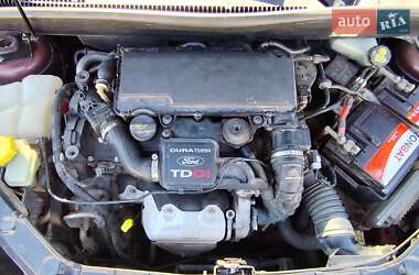 Хэтчбек Ford Fusion 2008 в 