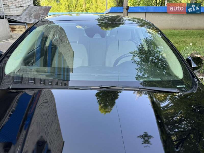 Седан Ford Fusion 2020 в 