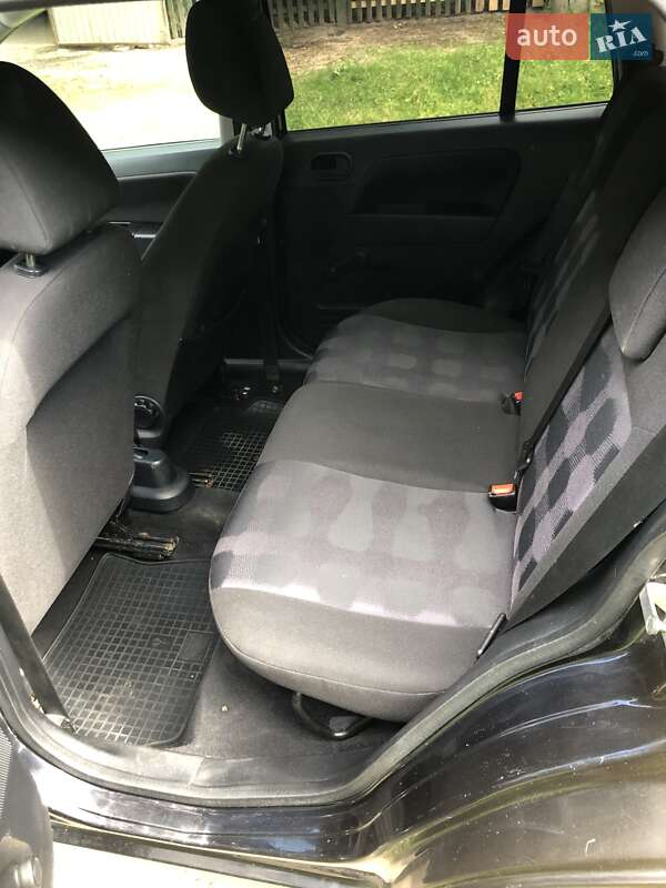 Хэтчбек Ford Fusion 2006 в Виннице фото 9 Хэтчбек Ford Fusion 2006 в Виннице