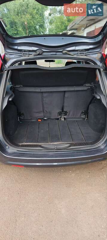 Хэтчбек Ford Fusion 2009 в Киеве
