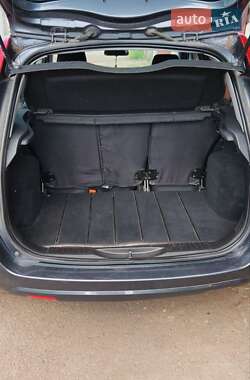 Хэтчбек Ford Fusion 2009 в 