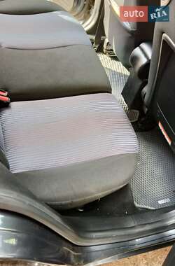 Хэтчбек Ford Fusion 2009 в 