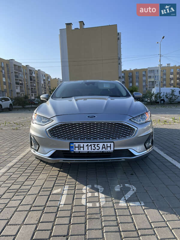 Седан Ford Fusion 2020 в Одессе