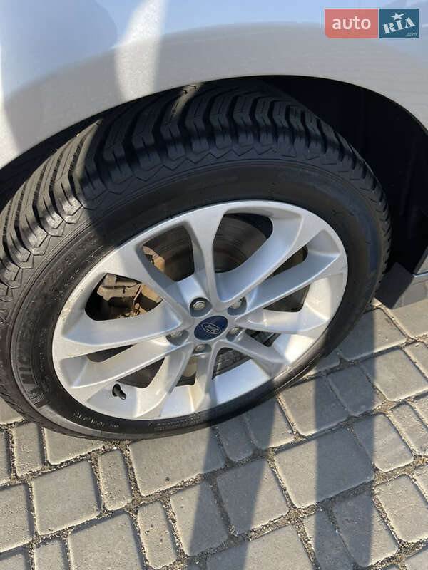 Седан Ford Fusion 2020 в Одессе