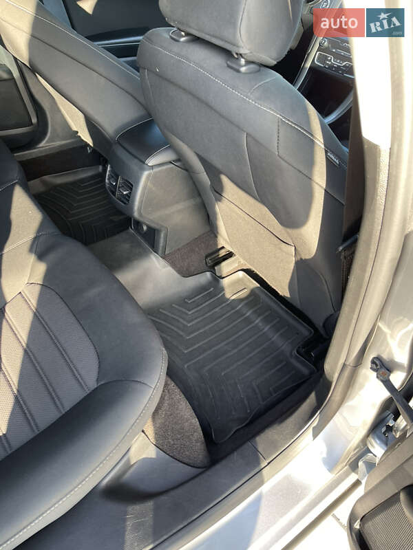 Седан Ford Fusion 2020 в Одессе