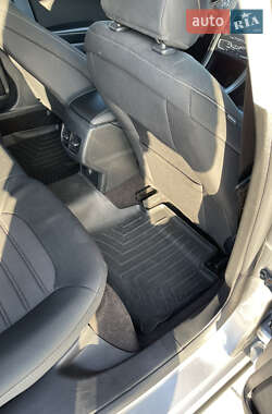 Седан Ford Fusion 2020 в 