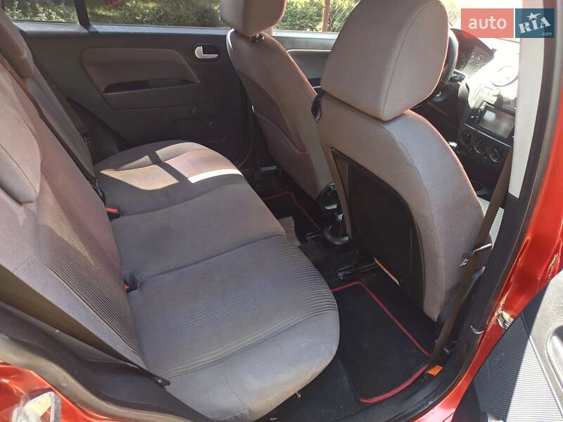 Хэтчбек Ford Fusion 2007 в Виннице