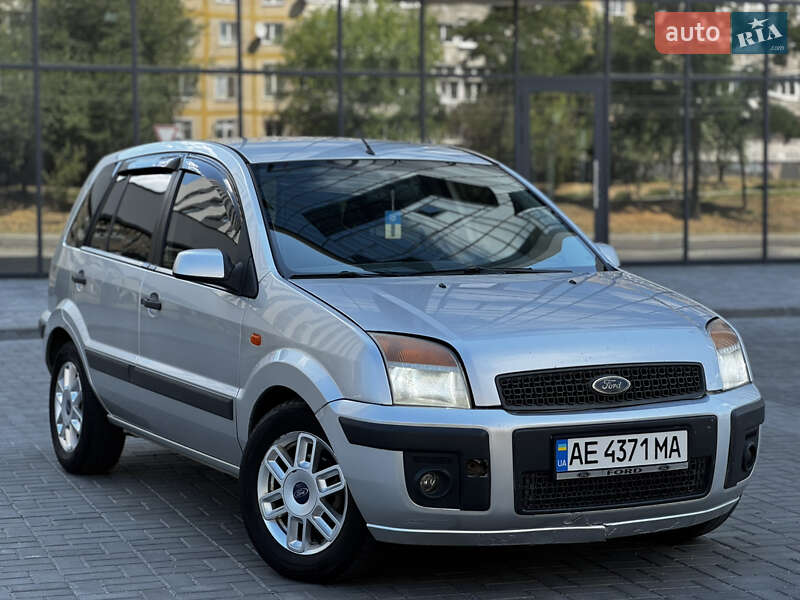 Хэтчбек Ford Fusion 2007 в Днепре