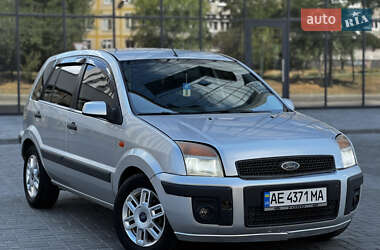 Хэтчбек Ford Fusion 2007 в 