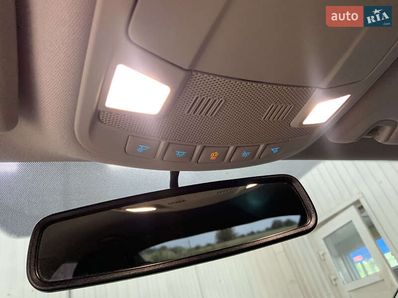Седан Ford Fusion 2018 в Жашкове