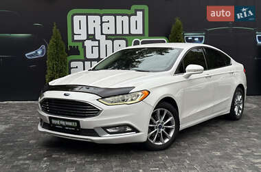 Седан Ford Fusion 2016 в 