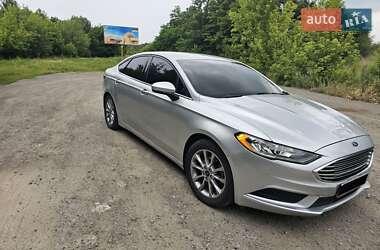 Седан Ford Fusion 2016 в 