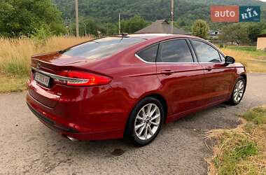 Седан Ford Fusion 2017 в 
