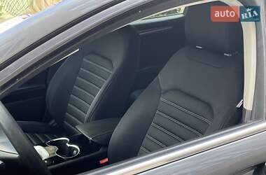 Седан Ford Fusion 2014 в 