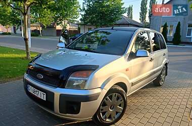 Хэтчбек Ford Fusion 2008 в 