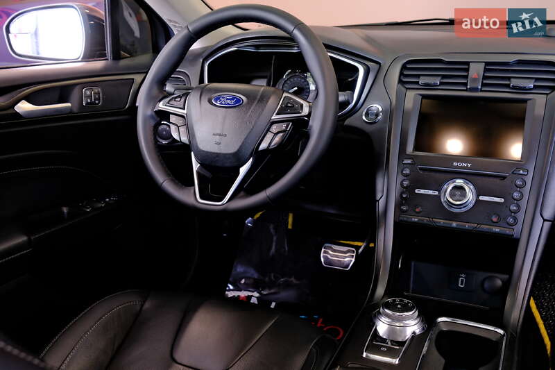 Седан Ford Fusion 2019 в Одессе