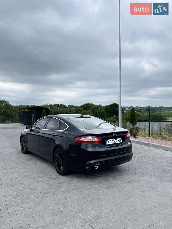 Седан Ford Fusion 2014 в Виннице
