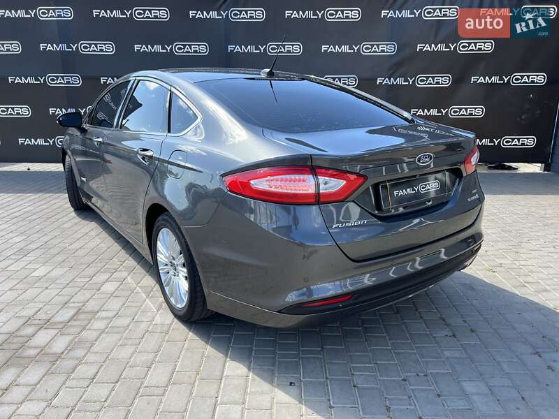 Седан Ford Fusion 2014 в Одессе