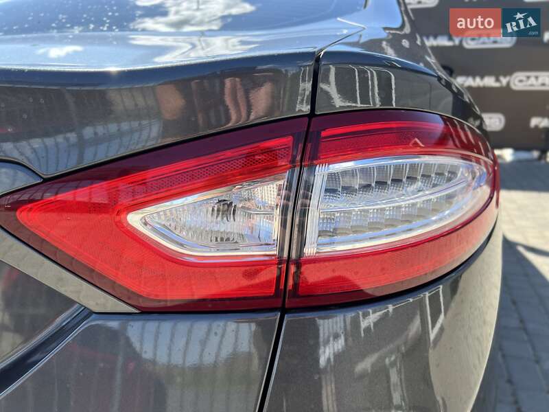 Седан Ford Fusion 2014 в Одессе