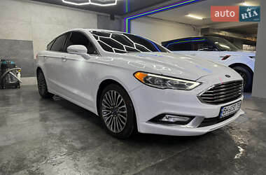 Седан Ford Fusion 2017 в 