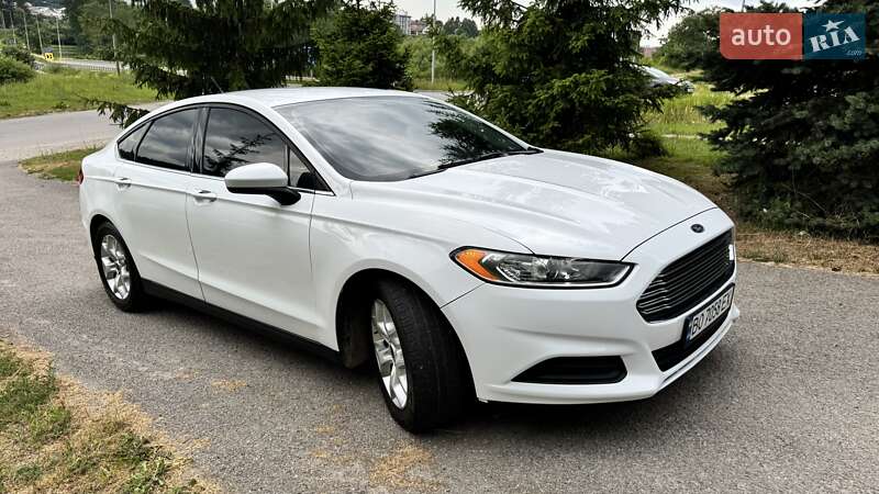 Седан Ford Fusion 2015 в Тернополе