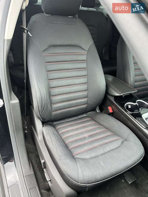 Седан Ford Fusion 2015 в Белой Церкви