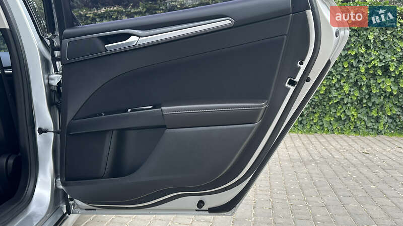 Седан Ford Fusion 2012 в Одессе