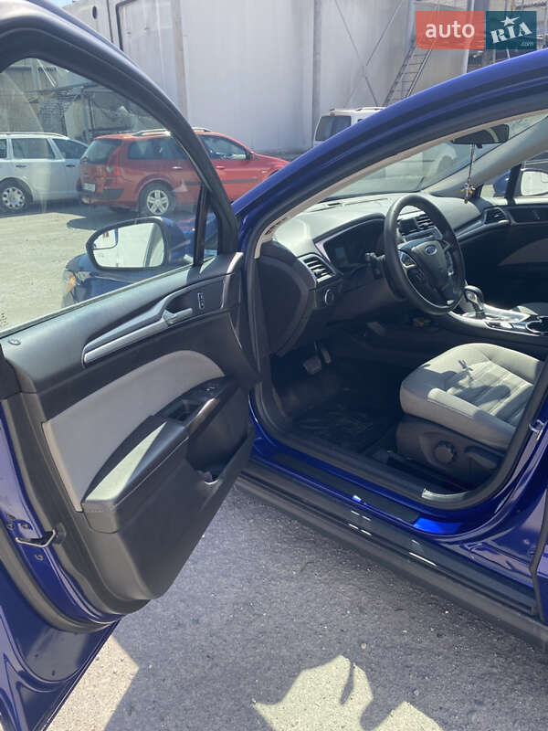 Седан Ford Fusion 2015 в Тернополе фото 12 Седан Ford Fusion 2015 в Тернополе