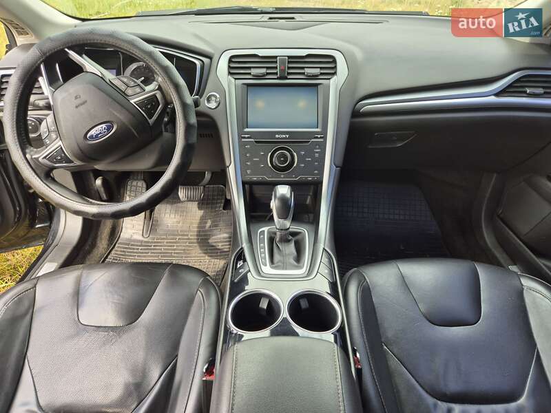 Седан Ford Fusion 2013 в Харкові