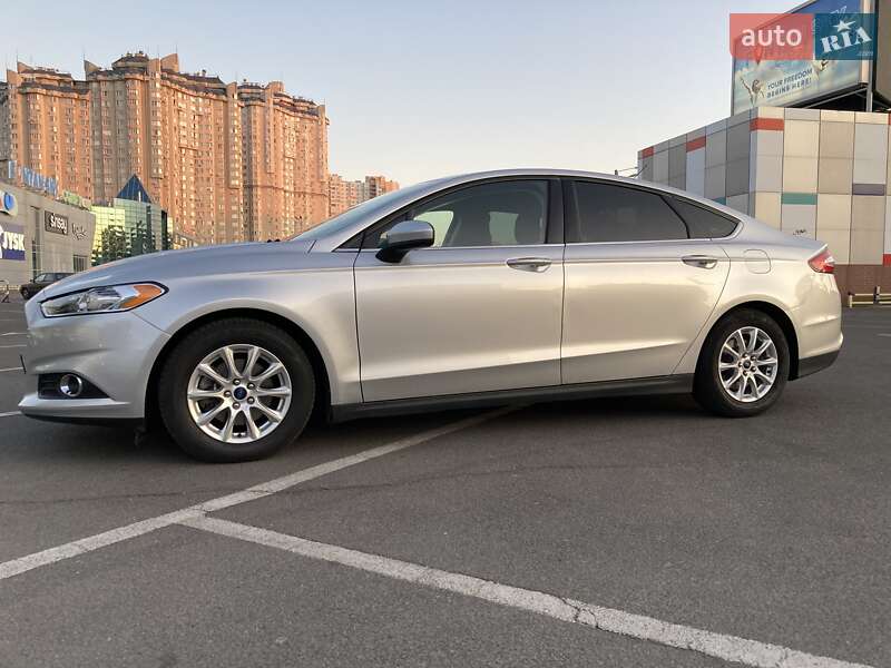 Седан Ford Fusion 2015 в Одессе