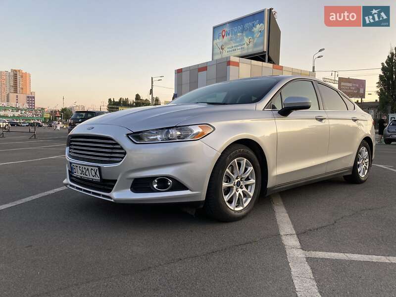 Седан Ford Fusion 2015 в Одессе