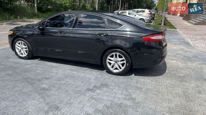 Седан Ford Fusion 2013 в Киеве