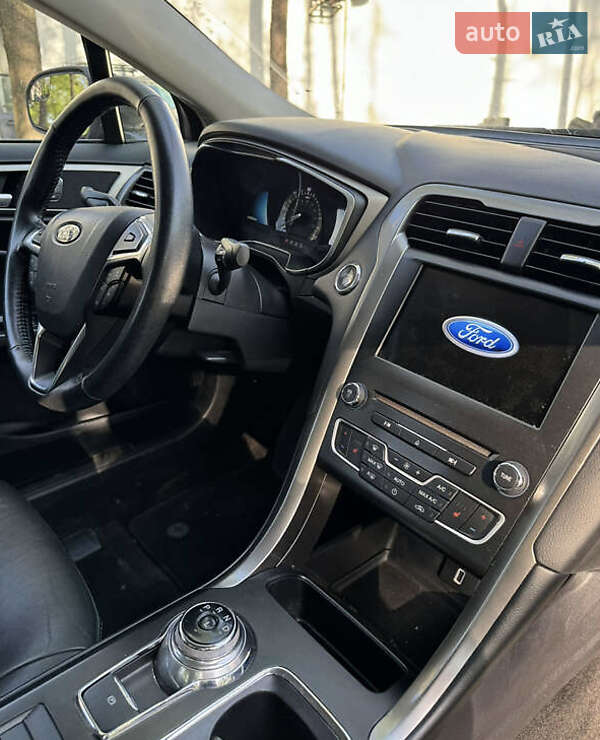 Седан Ford Fusion 2018 в Києві