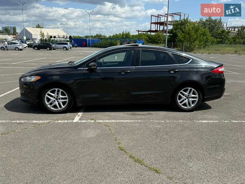 Седан Ford Fusion 2013 в Киеве