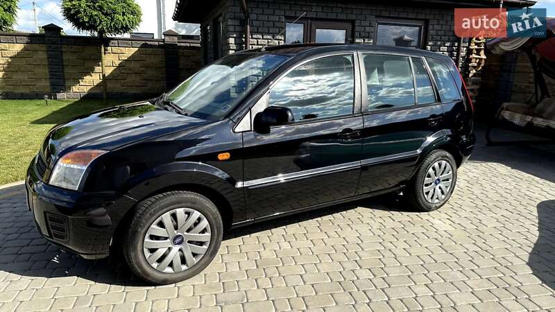 Хэтчбек Ford Fusion 2009 в Луцке