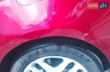 Седан Ford Fusion 2014 в 